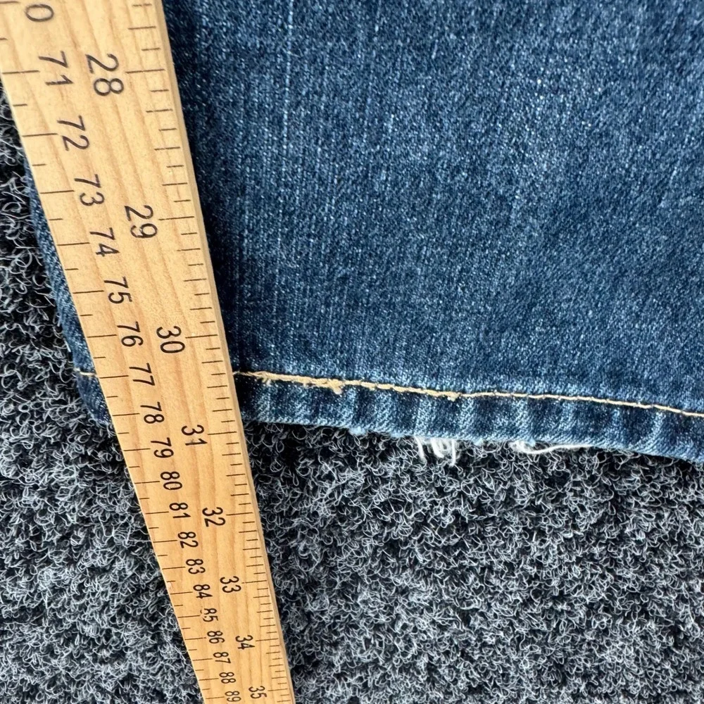 Levis 505 Regular Fit Jeans Mens 34x32 Medium Wash Blue Straight Leg Denim